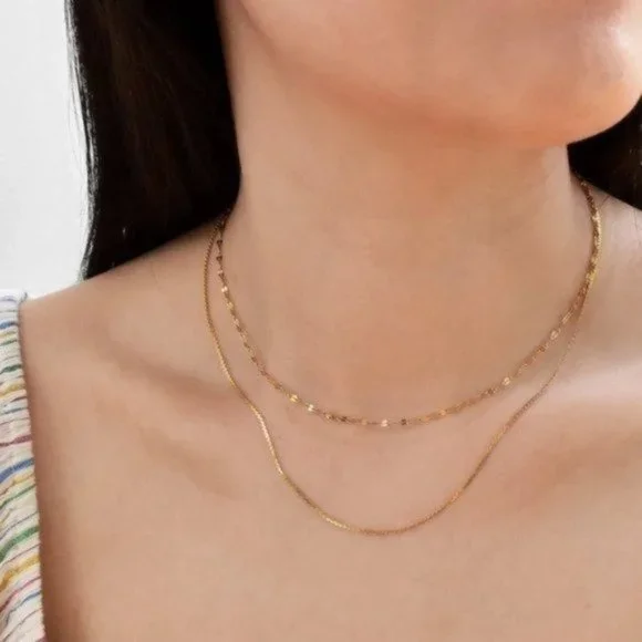 Dainty Gold Sparkle Chain Waterproof Sparkly Gold Necklace Layering Necklace - Picture 10 of 12
